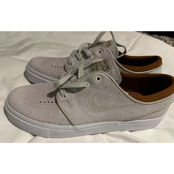 Nike Other - Nike Zoom Stefan Janoski L sneakers ivory ostrich leather & hazelnut accents 6